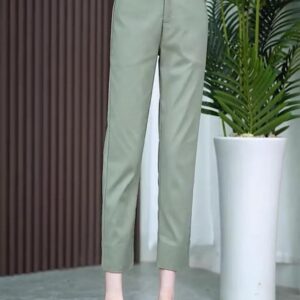 Sage Green Classic Pants | بنطال كلاسيكي أخضر فاتح