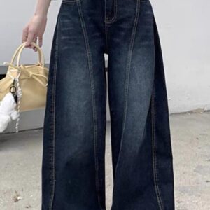 بنطلون جينز Dark Denim بقصة بالون Balloon Wide-Leg Jeans