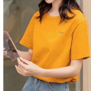تيشيرت كلاسيكي "Cheese" بلون أصفر خردلي (Mustard Yellow)