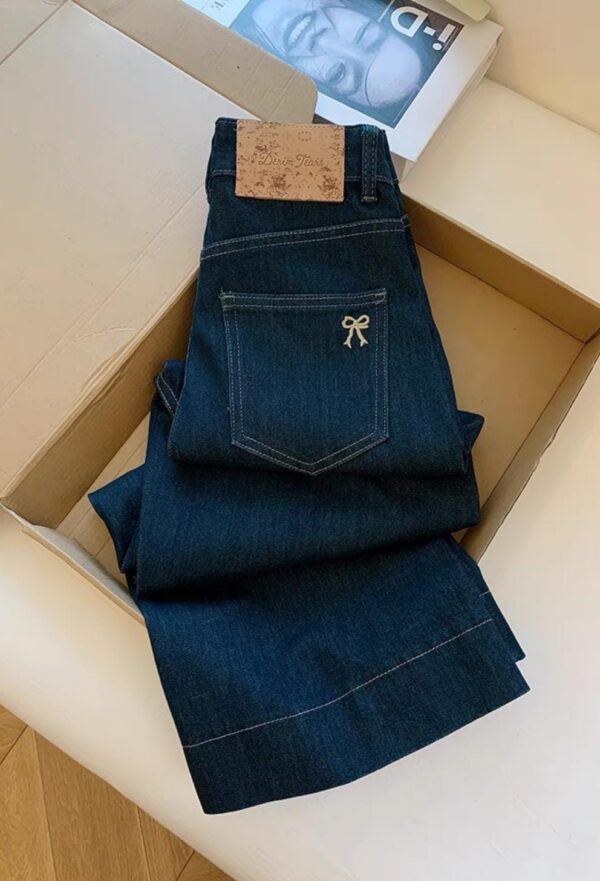 Denim Stars بنطال جينز كلاسيكي باللون الداكن مع فيونكة أنيقة Classic Dark Denim Jeans with Bow Detail