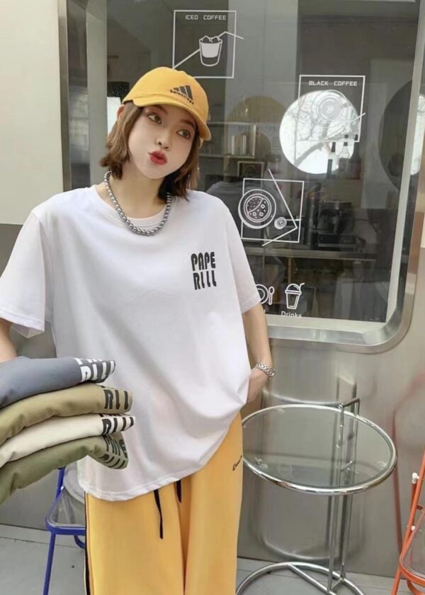 "PAPE RILL" Minimalist Oversized T-shirt | تي شيرت واسع "باب ريل" - ستايل عصري