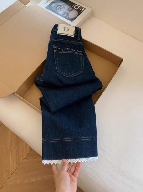 بنطلون جينز نسائي بقصة مستقيمة مع دانتيل - أزرق داكن - (Women's Straight-leg Jeans with Lace - Dark Blue)