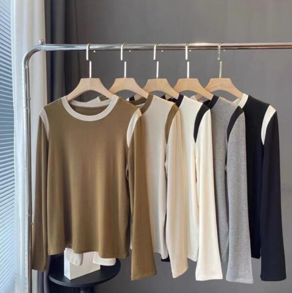 بلوزة طويلة Color Block - Comfort & Style Long Sleeve Top