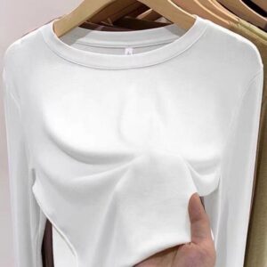 بلوزة نسائية سادة بأكمام طويلة - Basic Long Sleeve Women's Top