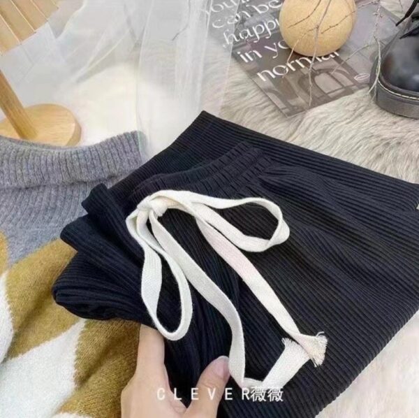 ⁦بنطلون نسائي بليسيه Pleated بألوان متنوعة وخصر مطاطي Elastic Waist⁩ - الصورة ⁦7⁩