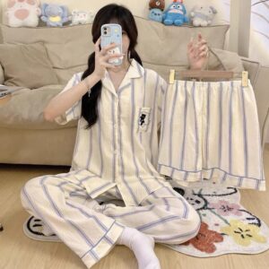 طقم بيجامة مخططة - Chic & Cozy - بتصميم القطة اللطيفة