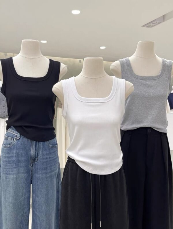 Basic Square Neck Tank Top | توب سادة برقبة مربعة