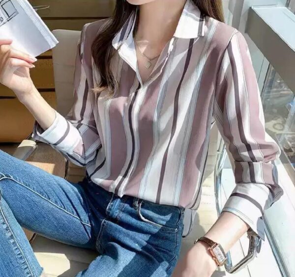 Olive Green Striped Blouse | قميص مخطط باللون الأخضر الزيتوني